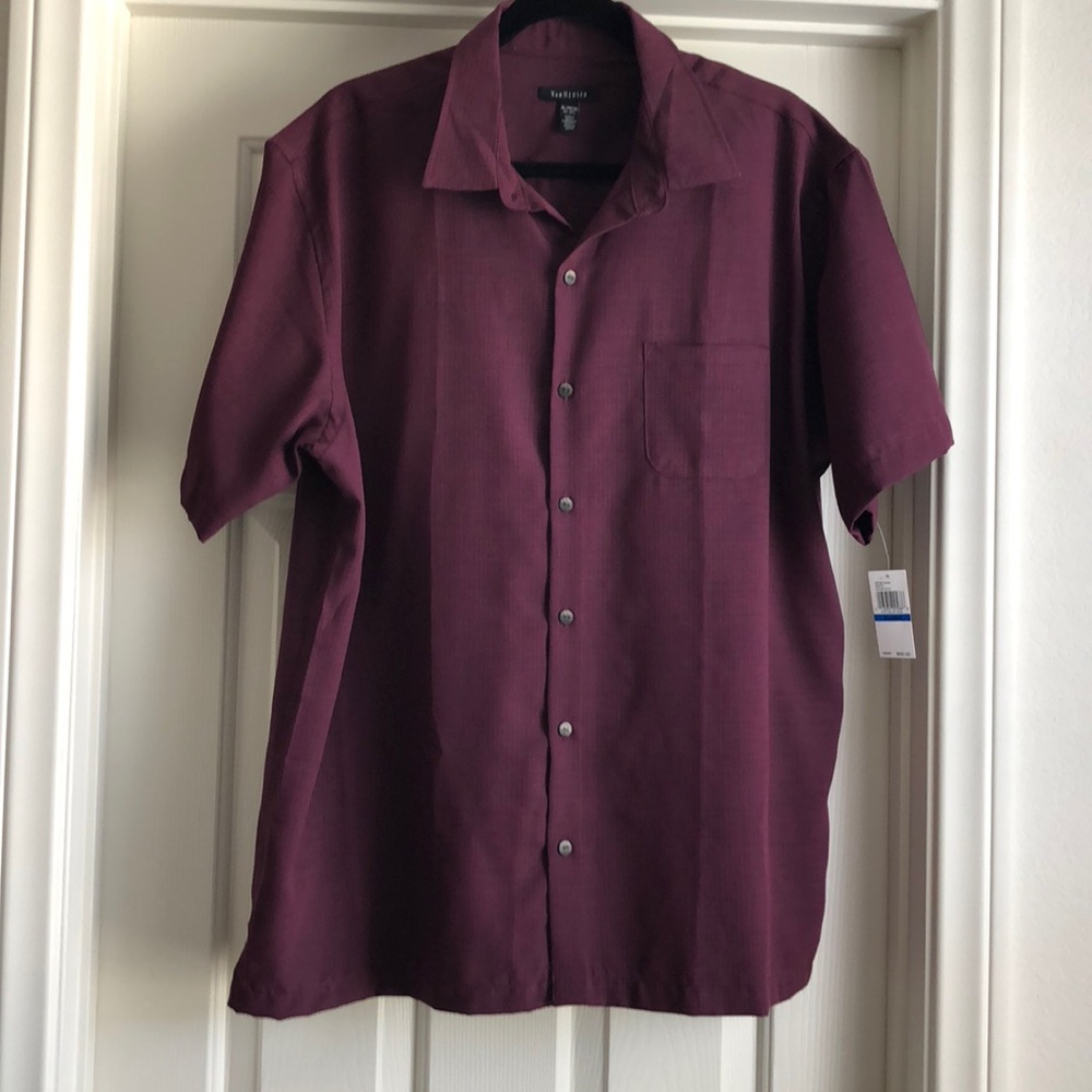 NWT Van Heusen short sleeved button up dress shirt